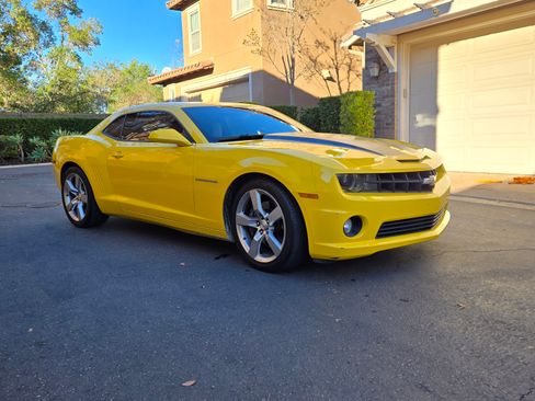 Used 2011 Chevrolet Camaro SS w/ RS Package image 9