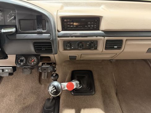 Used 1997 Ford F250 4x4 Crew Cab Heavy Duty image 16