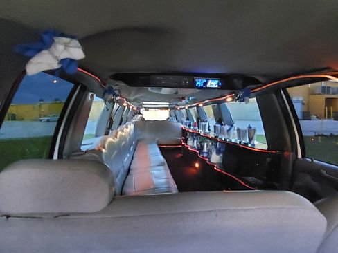 Used 1999 Lincoln Navigator 2WD image 16