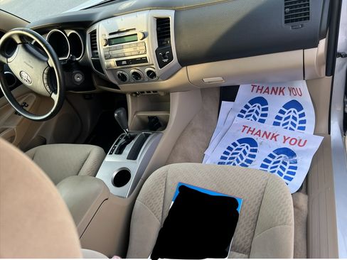 Used 2009 Toyota Tacoma 2WD Access Cab image 5