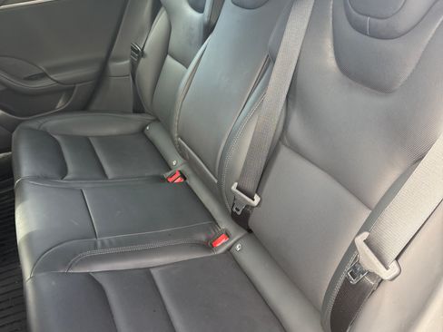 Used 2022 Tesla Model S Standard Range image 8