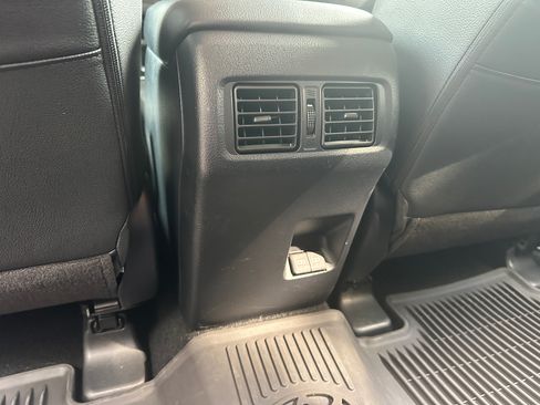Used 2023 Toyota 4Runner SR5 AWD/4WD image 8