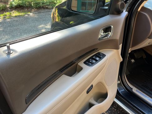 Used 2013 Dodge Durango Crew image 13