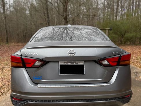 Used 2022 Nissan Altima 2.5 SV image 5