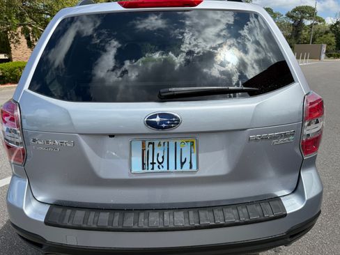 Used 2016 Subaru Forester 2.5i Premium w/ All-Weather Package image 12