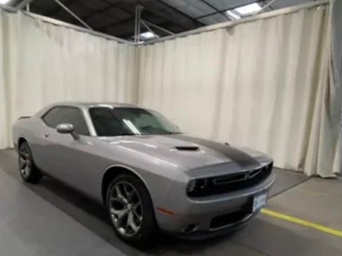 Used 2016 Dodge Challenger SXT Plus image 1