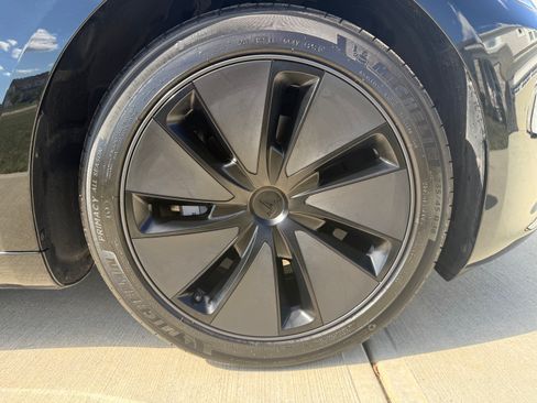 Used 2024 Tesla Model 3 Long Range image 28