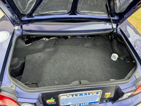 Used 2003 MAZDA MX-5 Miata LS image 11