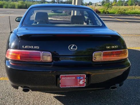 Used 1998 Lexus SC 300 Coupe RWD image 6