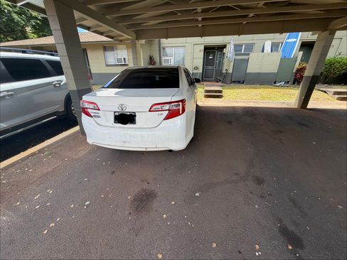 Used 2013 Toyota Camry LE FWD image 5