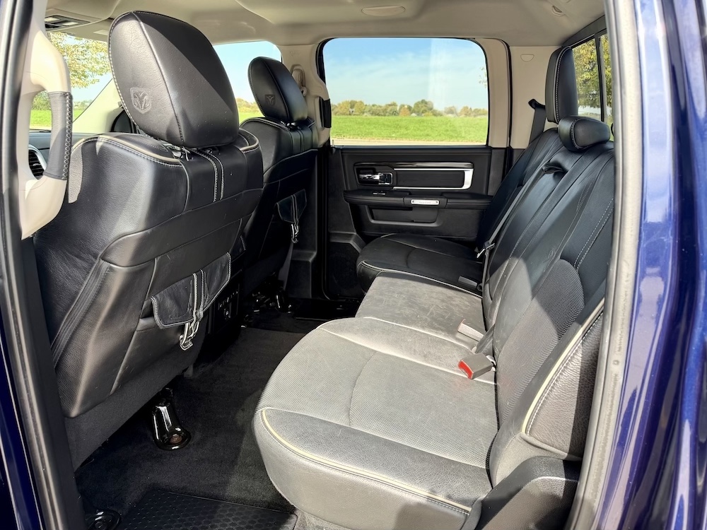 Used 2015 RAM 1500 Limited AWD/4WD image 12