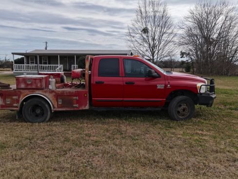 Used 2007 Dodge Ram 3500 Truck SLT image 10