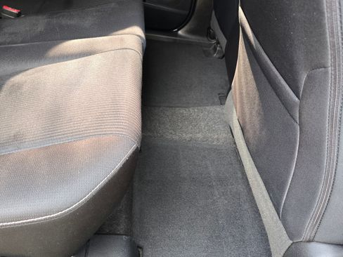 Used 2015 Toyota RAV4 XLE image 22