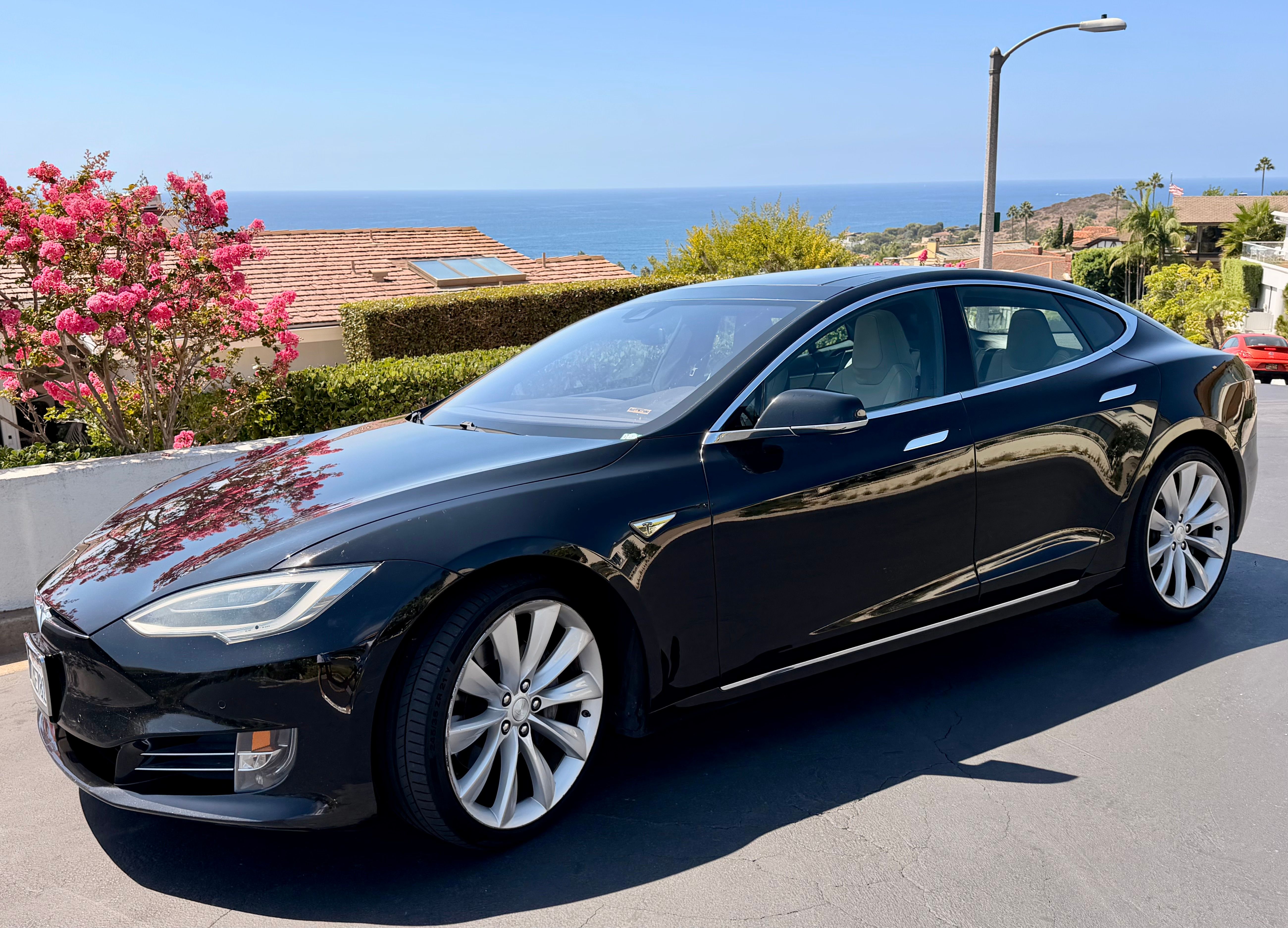 Used 2016 Tesla Model S 90D AWD/4WD image 1