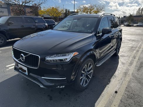 Used 2019 Volvo XC90 T6 Momentum w/ Advanced Package image 21