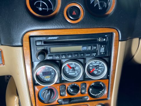 Used 2001 MAZDA MX-5 Miata LS RWD image 21