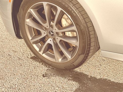 Used 2021 Mercedes-Benz E 450 4MATIC Sedan image 27