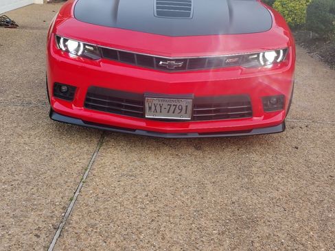 Used 2014 Chevrolet Camaro SS w/ SS Performance Package RWD image 2