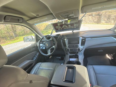 Used 2017 Chevrolet Suburban LT w/ Max Trailering Package AWD/4WD image 14