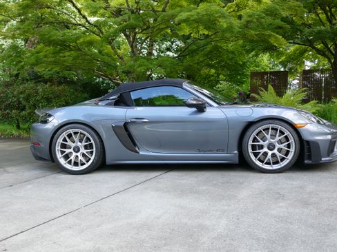 Used 2025 Porsche 718 Boxster Spyder RS RWD image 13