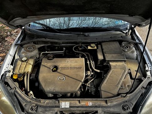 Used 2006 MAZDA MAZDA3 s Grand Touring image 8