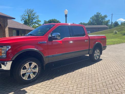 Used 2020 Ford F150 XLT w/ Equipment Group 302A Luxury AWD/4WD image 10