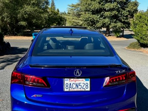 Used 2018 Acura TLX V6 w/ Technology & A-SPEC Pkg image 9