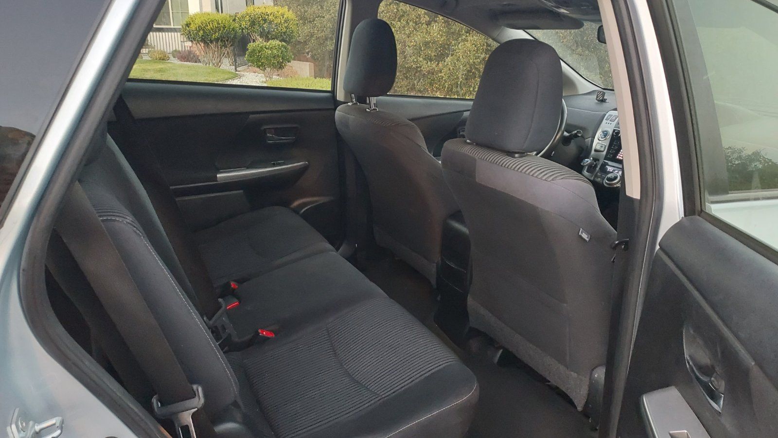 Used 2016 Toyota Prius V Two FWD image 15