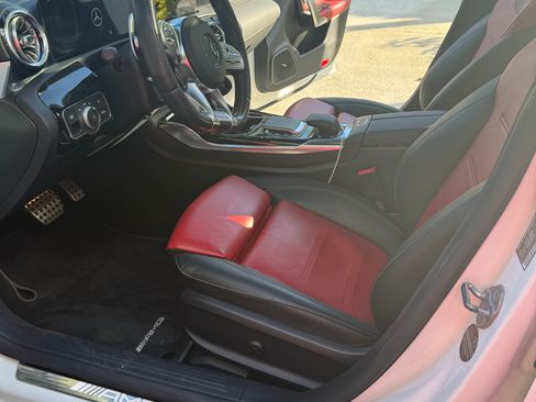 Used 2021 Mercedes-Benz CLA 35 AMG 4MATIC image 23