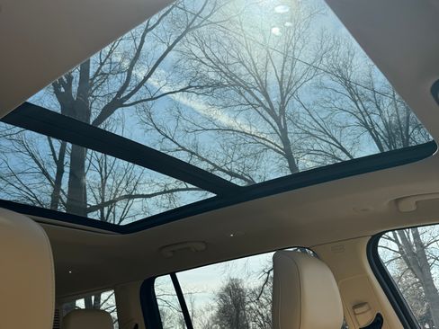 Used 2021 Jeep Grand Cherokee L Limited image 22