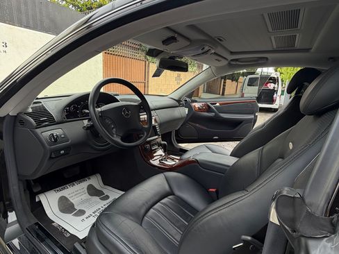 Used 2003 Mercedes-Benz CL 55 AMG image 6