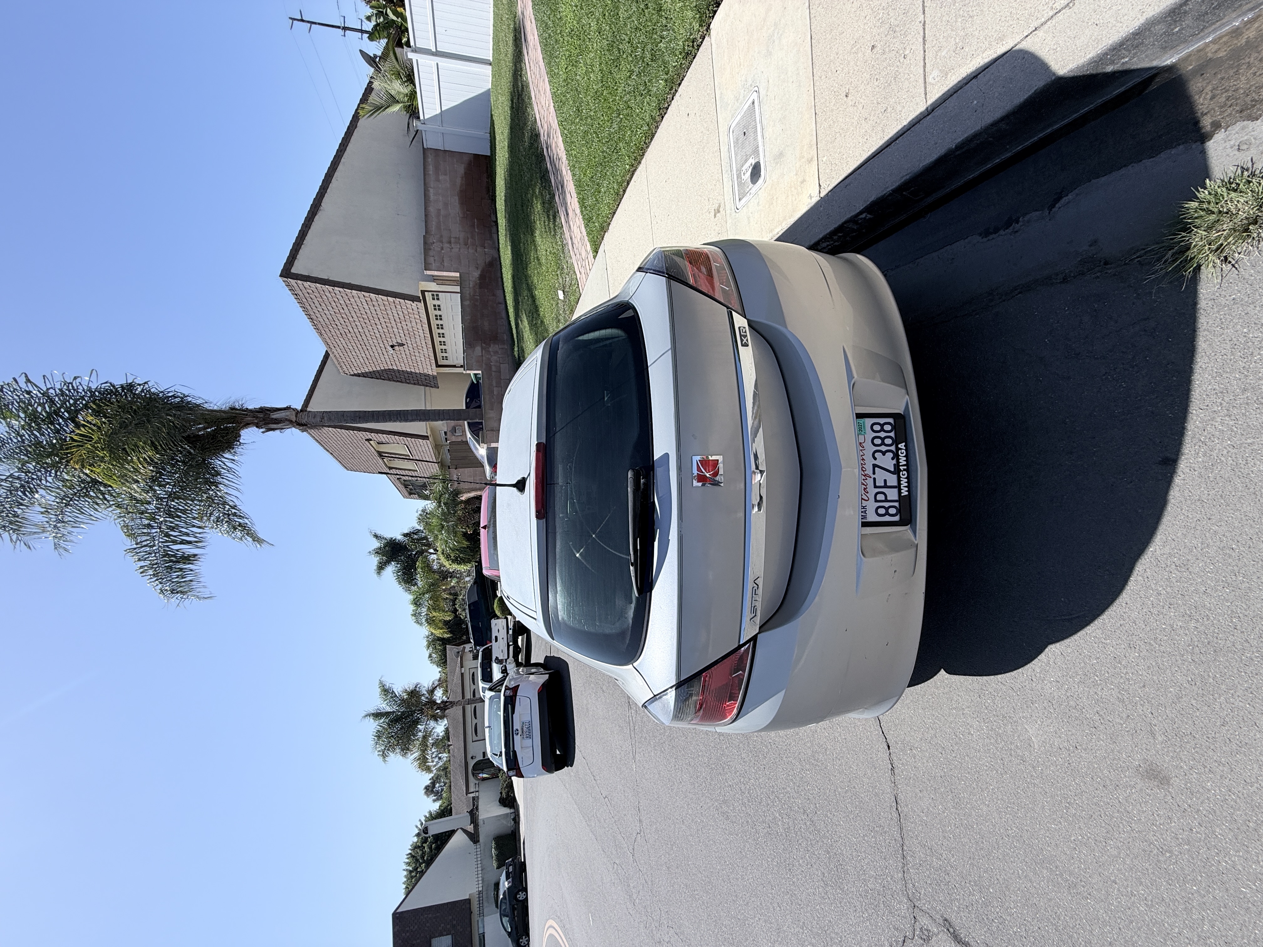 Used 2008 Saturn Astra XR w/ Advanced Audio Package FWD image 5