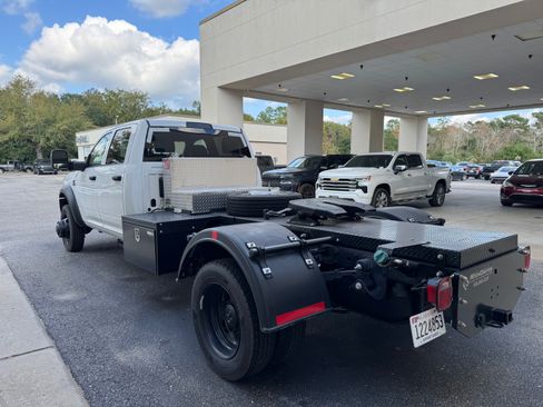 Used 2025 RAM 5500 Tradesman image 6