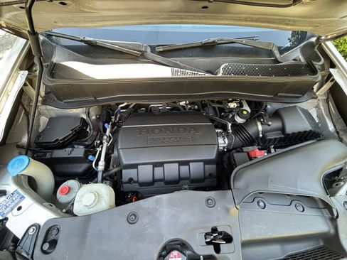 Used 2012 Honda Pilot Touring image 11