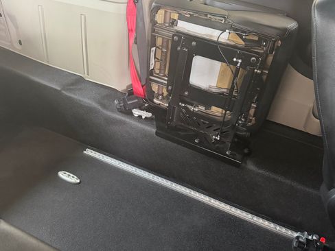 Used 2020 Dodge Grand Caravan SXT image 15