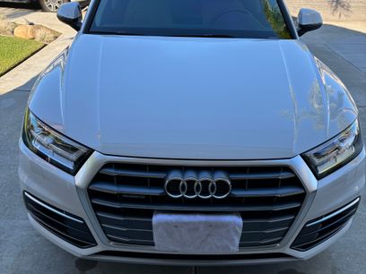 Used 2019 Audi Q5 2.0T Premium Plus