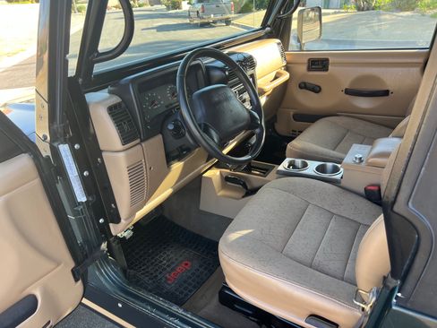 Used 2002 Jeep Wrangler Sport AWD/4WD image 18