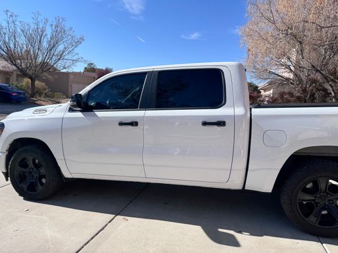 Used 2023 RAM 1500 Big Horn image 11