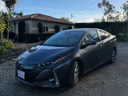 Used 2017 Toyota Prius Prime Advanced w/ Carpet Mat Package