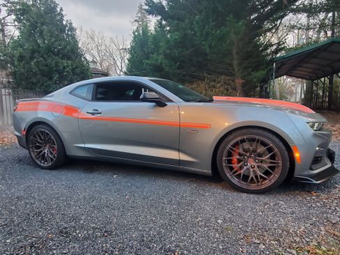 Used 2023 Chevrolet Camaro SS image 17