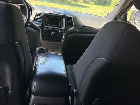 Used 2015 Jeep Grand Cherokee Laredo w/ Quick Order Package 23E AWD/4WD image 22