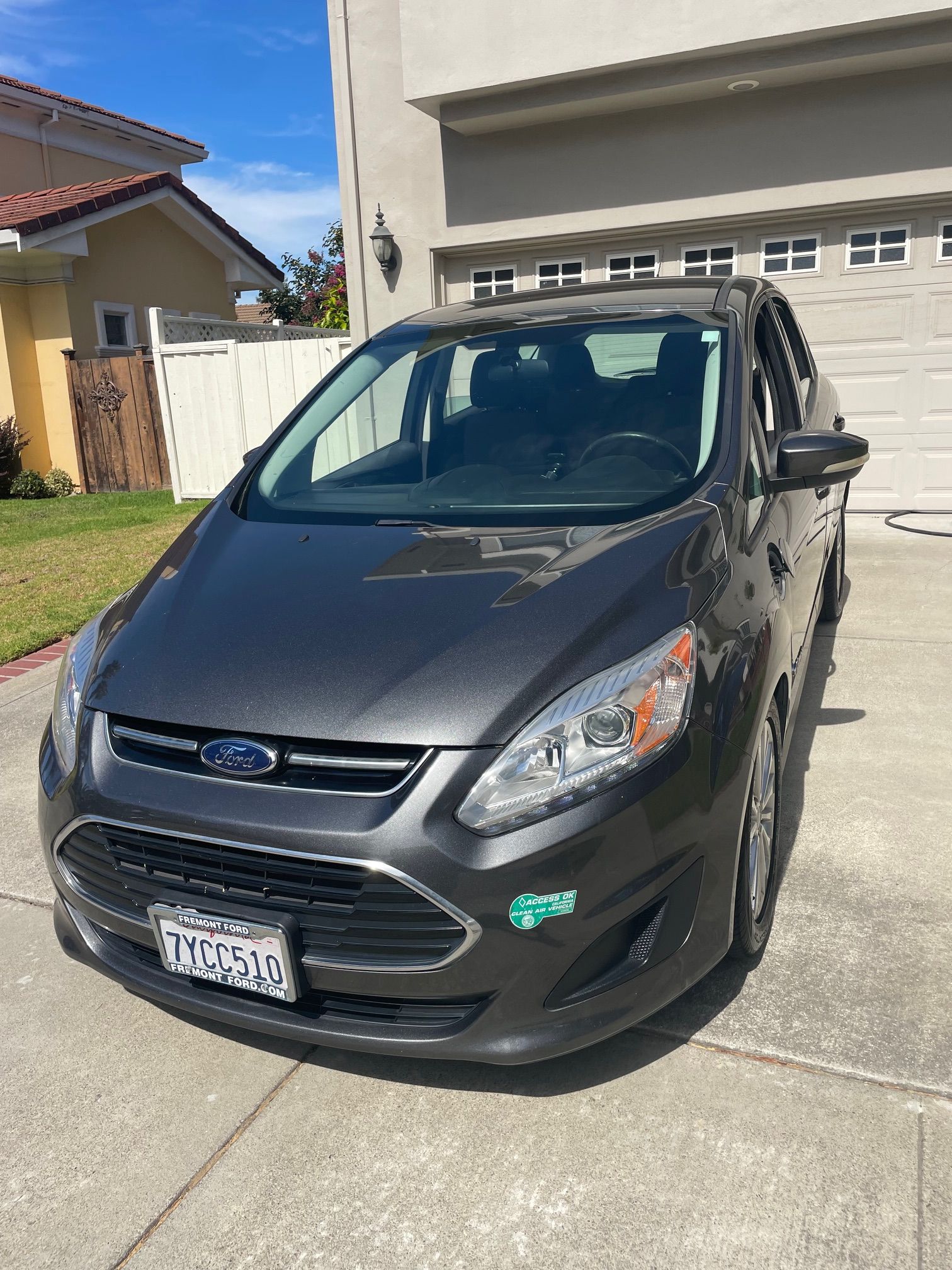 Used 2017 Ford C-MAX Energi SE FWD image 14