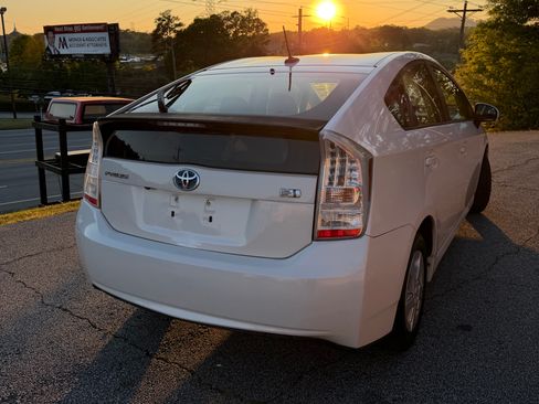 Used 2010 Toyota Prius Three image 13