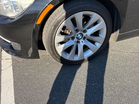 Used 2012 BMW 328i Convertible image 13