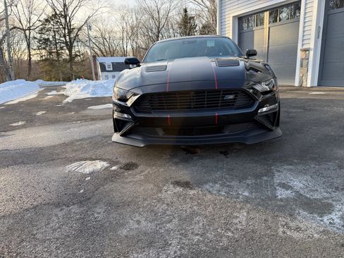Used 2018 Ford Mustang GT Premium w/ Equipment Group 401A image 17