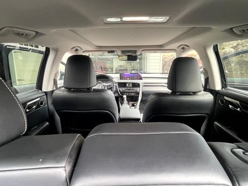 Used 2017 Lexus RX 450h AWD w/ Luxury Package image 21