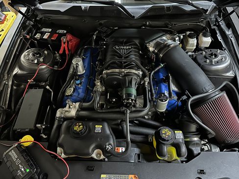 Used 2014 Ford Mustang Shelby GT500 w/ Equipment Group 821A image 11