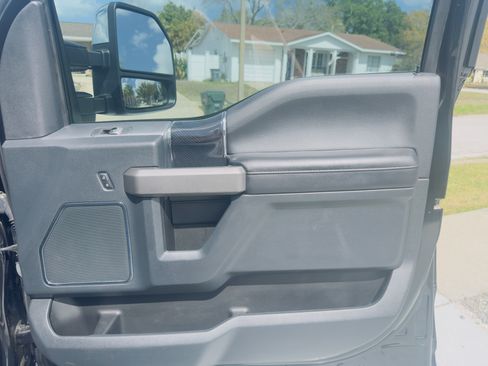 Used 2022 Ford F350 Platinum image 24