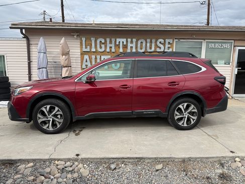 Used 2020 Subaru Outback Limited w/ Popular Package #2 image 2