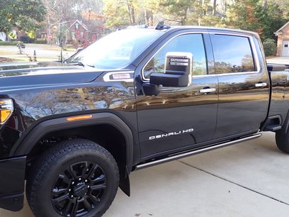 Used 2022 GMC Sierra 2500 Denali w/ Denali Black Diamond Edition